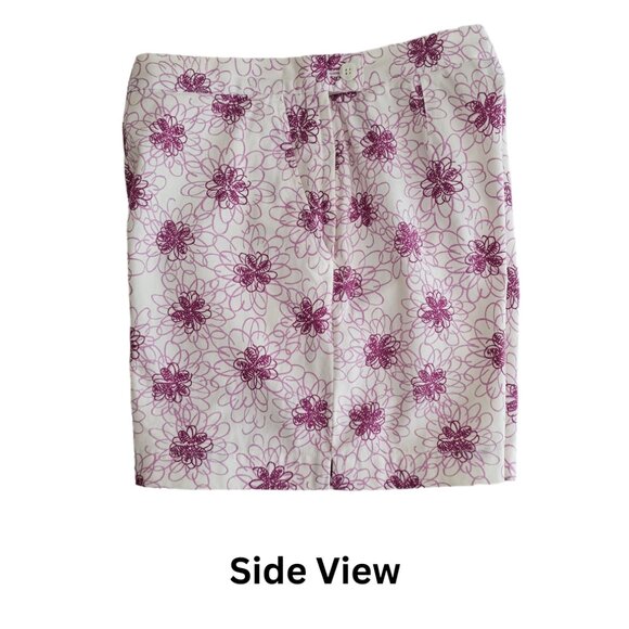 Petite Sophisticate Vintage Floral Shorts | EUC | 0P | White, Purple/Magenta - Picture 8 of 12